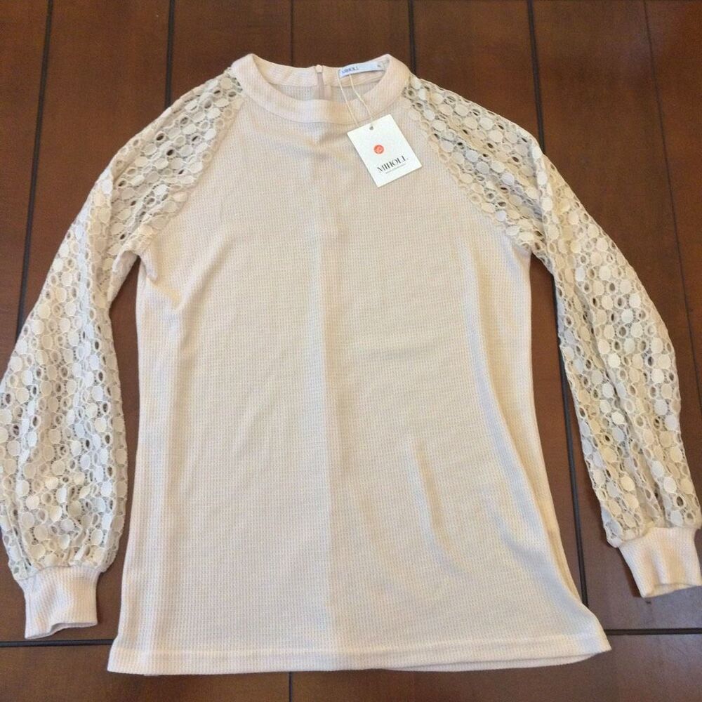 NWT Henley tan knit long sleeve medium